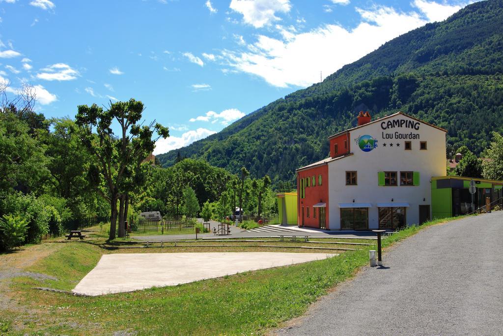 Camping Lou Gourdan Hotel Puget-Theniers Exterior photo